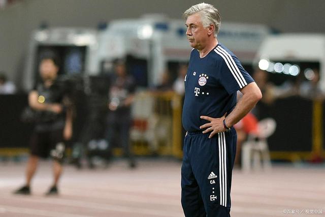 官方：维尼修斯当选2024年FIFA世界足球先生